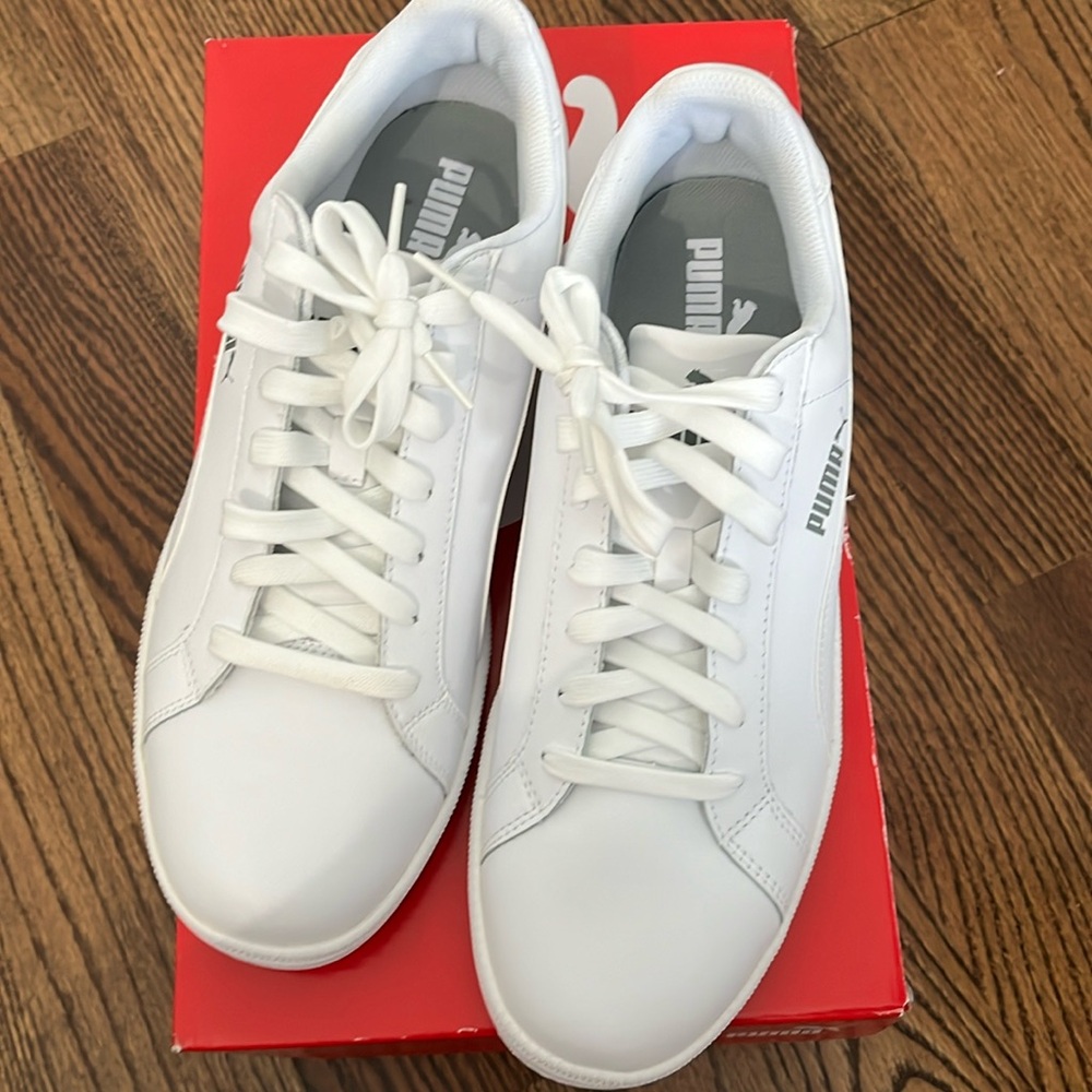 NWOT Puma Men’s Sneakers